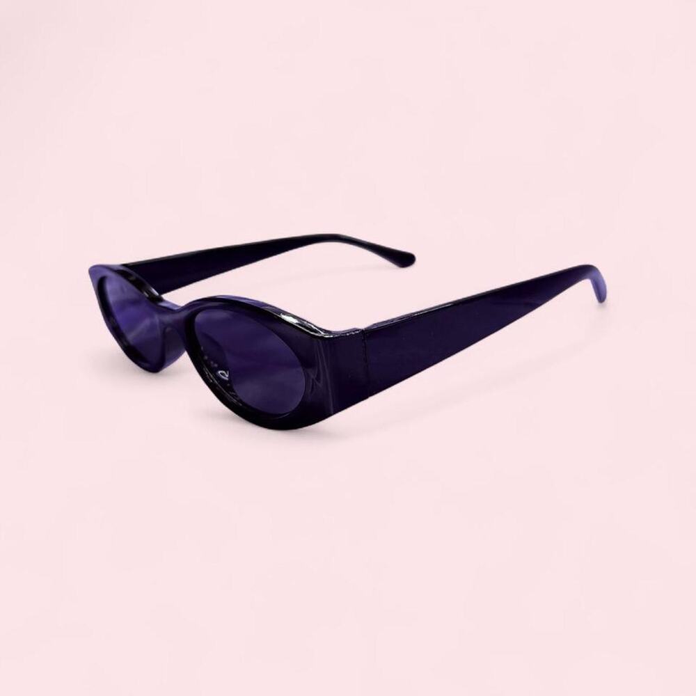 Black narrow oval sunglasses Minimalist Furutistic Y2K